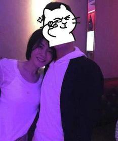 王菲吃饭生活照,闲适生活中的美食时光