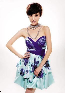 金巧巧个人资料 照片,影视界璀璨明珠，美丽与才华并重的女神风采