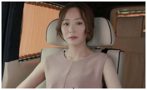 李小璐远景侧影生活照,捕捉日常中的优雅瞬间